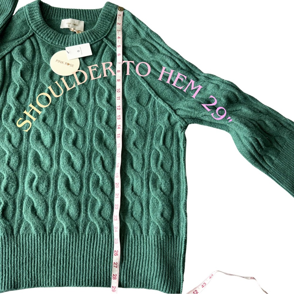 Pink‎ Rose Spruce Green Cable Knit Crewneck Sweater Size Large NWT - Picture 4 of 9